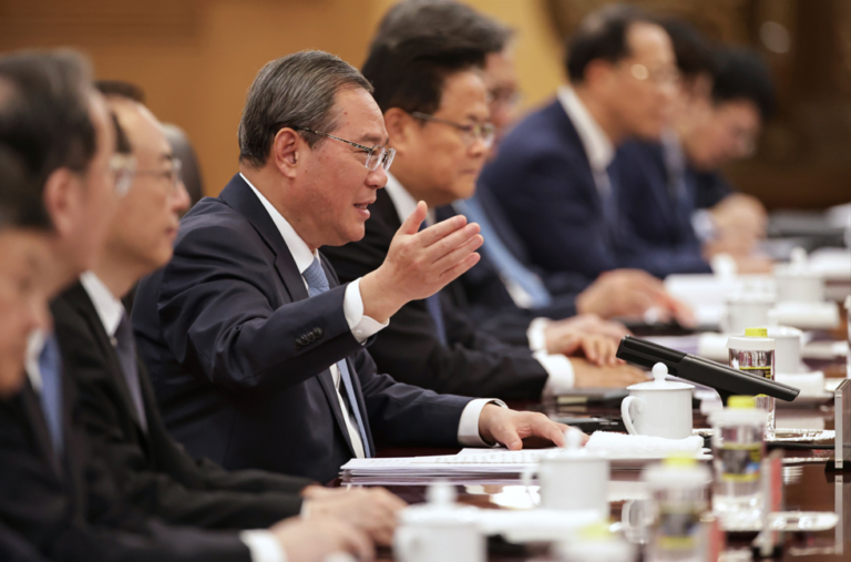 Čína a EÚ sa dohodli počas samitu v Pekingu na posilnení spolupráce