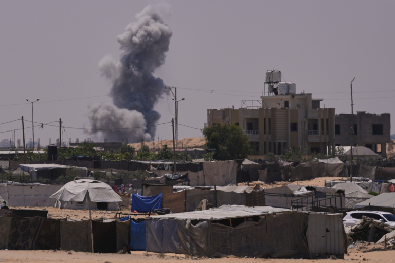 V Gaze zomrelo ďalších šesť ľudí od hladu, Izrael povolil dodávky paliva