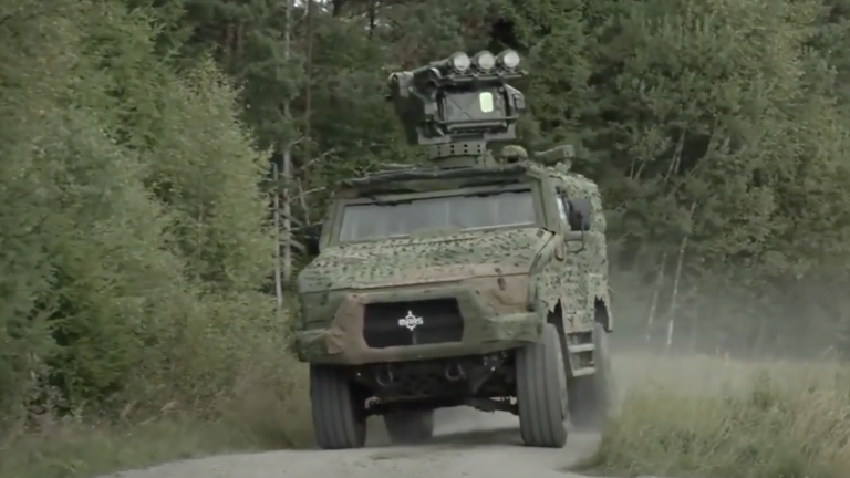 Česká armáda posilňuje protivzdušný štít nákupom 24 vozidiel MARS