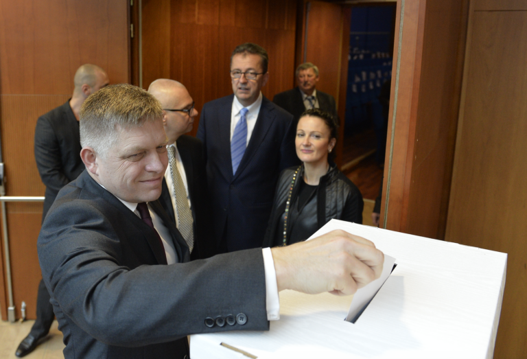 Smer avizuje vznik pracovnej skupiny, zameria sa na volebnú legislatívu