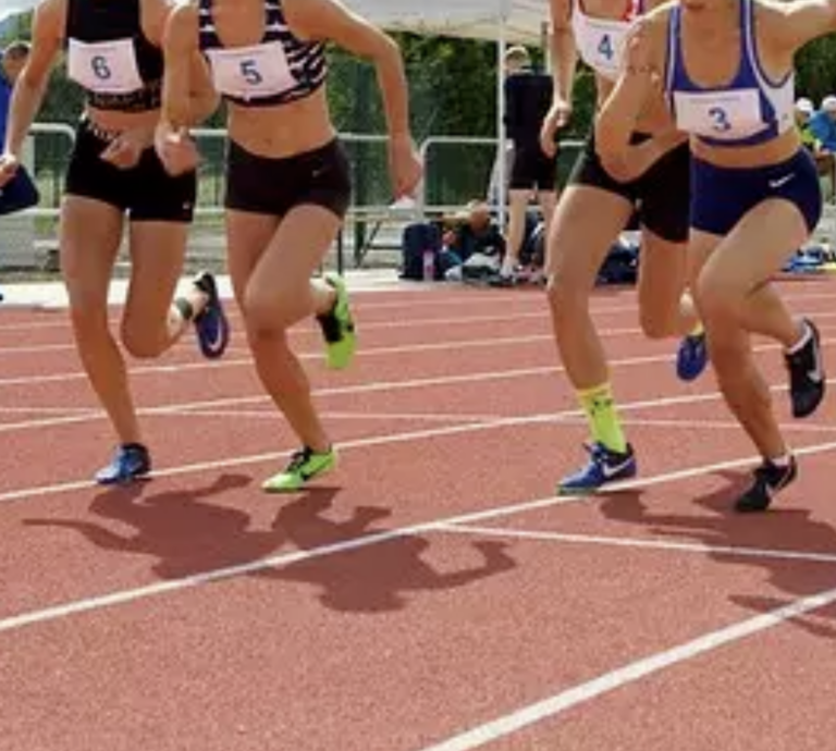 Školy v Oregone vyšetrujú pre účasť transrodových dievčat na súťažiach