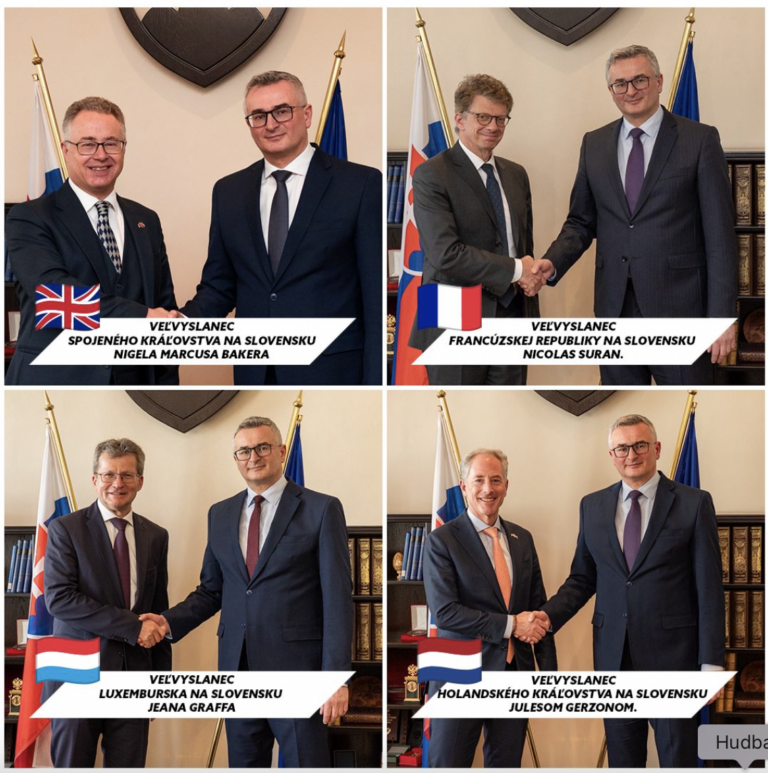 Smer zverejnil fotky veľvyslancov na Ústavnom súde SR, ich návštevy spochybňuje