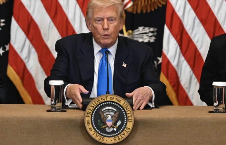 Trump údajne podozrieva Netanjahua z cieleného predlžovania vojny v Gaze