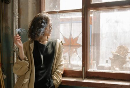 Fajčenie ako luxus. Cena škatuľky môže vzrásť o dve eurá, daň pôjde aj do Bruselu