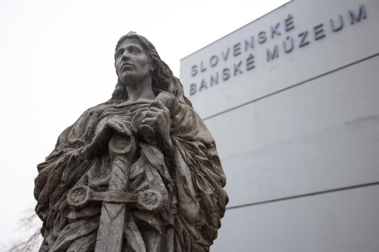 V Handlovej vznikne priemyselný park na mieste bývalej bane