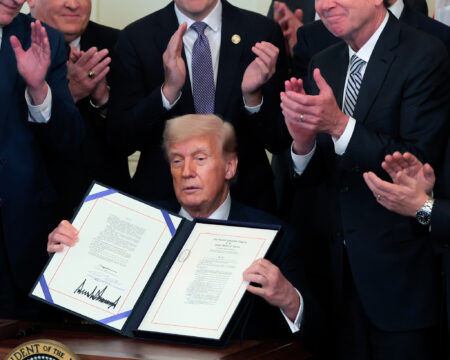 Veľké prekalibrovanie: tri nové zákony, ktoré menia svet kryptomien v Amerike