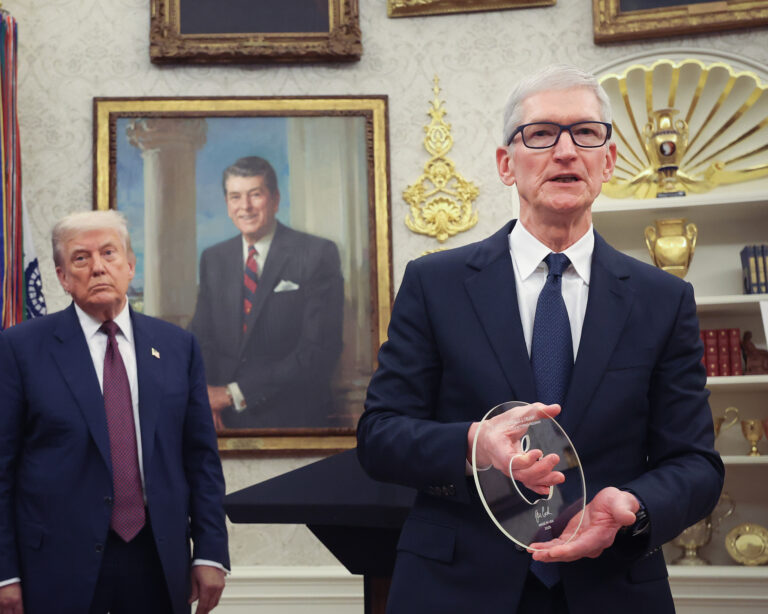 Výkonný šéf spoločnosti Apple Tim Cook v Bielom dome. Foto: Win McNamee/Getty Images