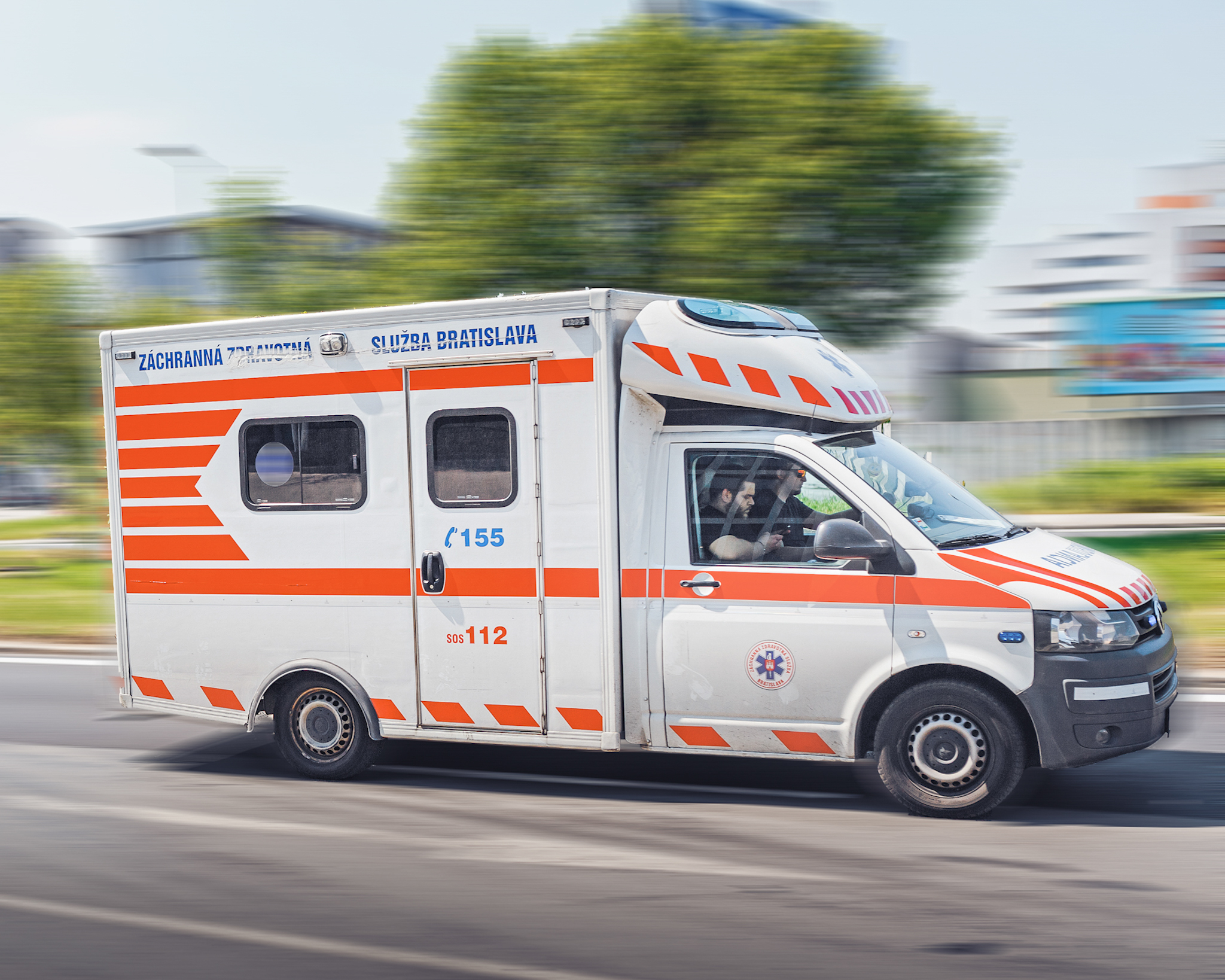 Záchranná služba na rázcestí. Štát chce väčší vplyv, nemocnice varujú