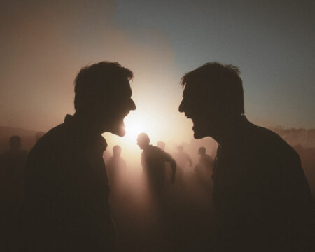 Potýčka vo Vojvodine bol táborový politický konflikt, nie útok na našu menšinu