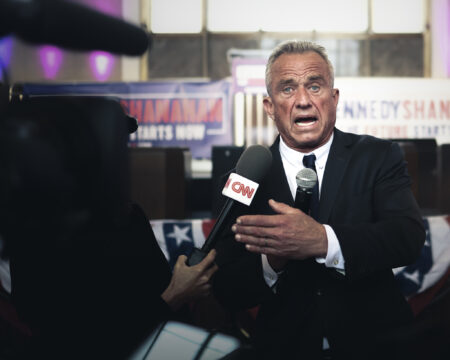 Trumpovo digitálne impérium: Umelá inteligencia mení armádu aj zdravotníctvo