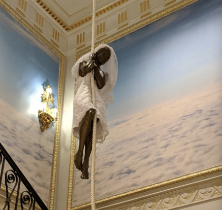 Sexuálny predátor a „zberateľ ľudí“. Nazrite do Epsteinovho brlohu