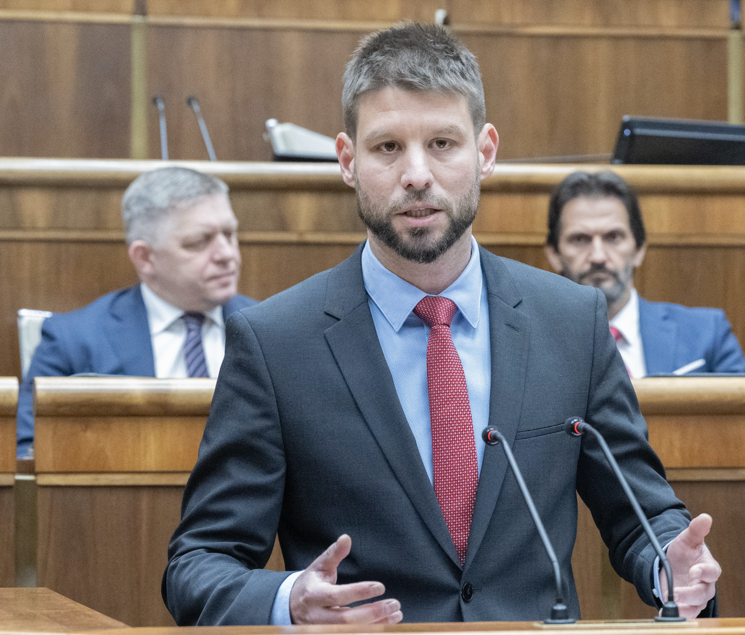 Robert Fico, Michal Šimečka a Robert Kaliňák. Foto: Martin Baumann/TASR