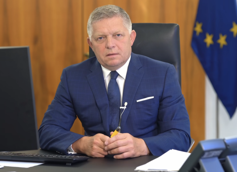 Fico: Bez diskusie o územných zmenách na Ukrajine sa nepohneme