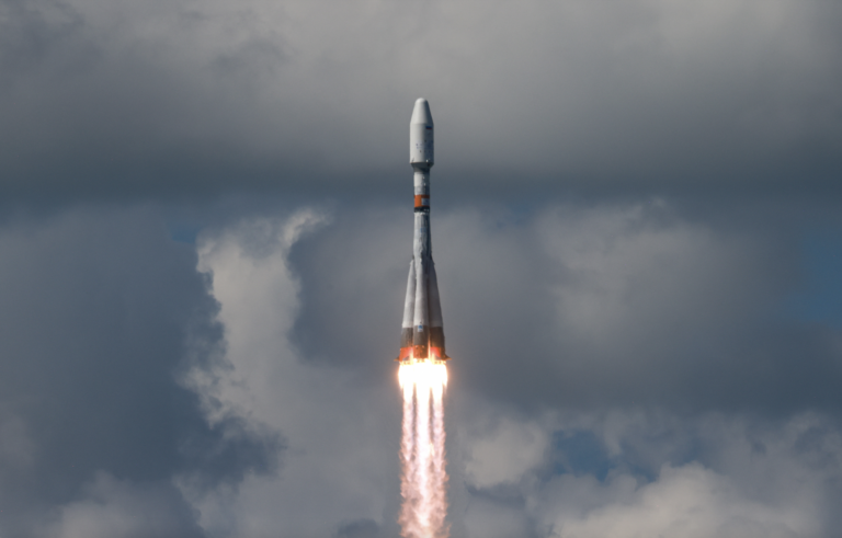 Na obežnej dráhe štartuje ruský výskum pre budúce lunárne misie