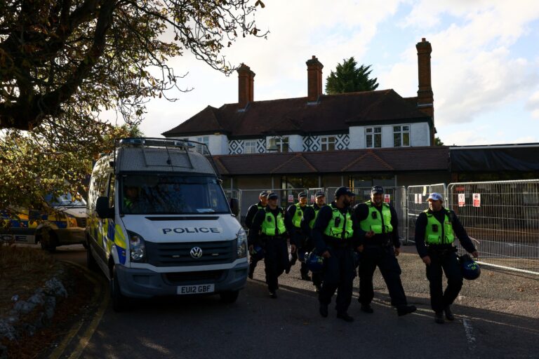 British police arrest three people on suspicion of spying for Russia