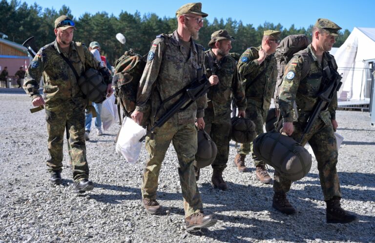 Nemecko: záujem o Bundeswehr rastie, povinné odvody zatiaľ nehrozia