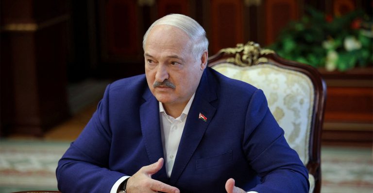 Lukašenko označuje uzatvorenie hraníc Litvou za „bláznivý podvod“