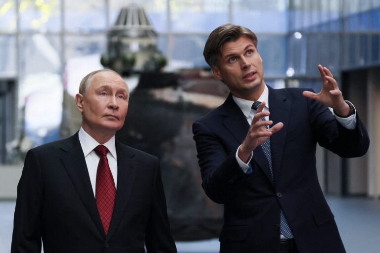 Roskosmos promises satellite-based internet system similar to Starlink