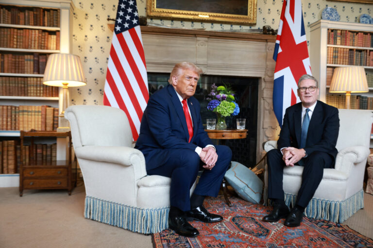 Donald Trump a Keir Starmer. Foto: Ian Vogler/Pool / Reuters