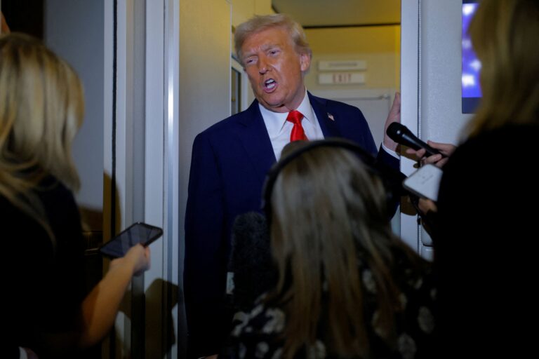 Biely dom zvažuje označenie Antify za teroristickú organizáciu