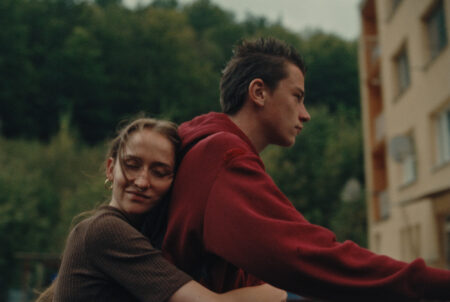 Pocit zmaru, ktorý zo sledovania snímky máme, je reálny