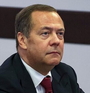 Medvedev: Trump is an effective leader who strives for peace