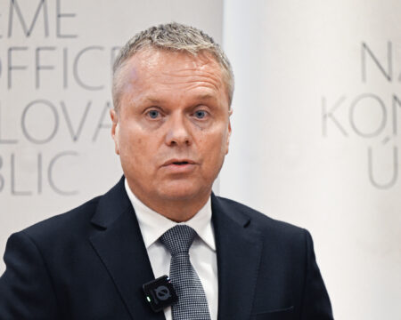 NKÚ: Slovensko je v úpadku pre slabé riadenie štátu