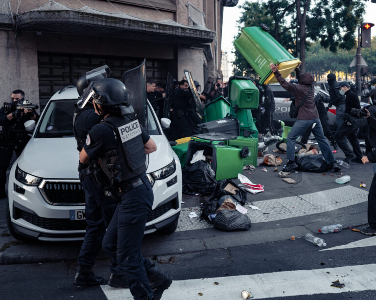 Protesty hnutia 'Bloquons Tout' vo Francúzsku. Foto: Jerome Gilles/NurPhoto via Getty Images