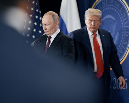 Môžu Trumpove sankcie na ruskú ropu ohroziť aj slovenský trh?