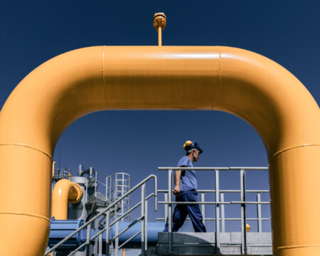 Bulharsko ukončí dodávky plynu z Ruska pre Slovensko a Maďarsko