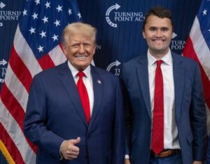 „Betet für Kirk“, rief Trump auf - doch der Influencer starb nach dem Attentat in Utah