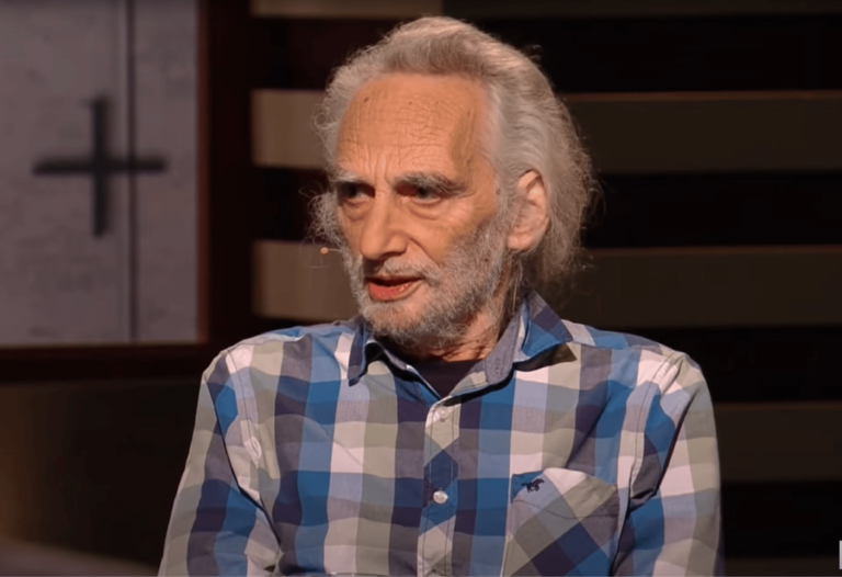 Peter Schutz v relácii STRV Do kríža. Reprofoto: STVR/Youtube