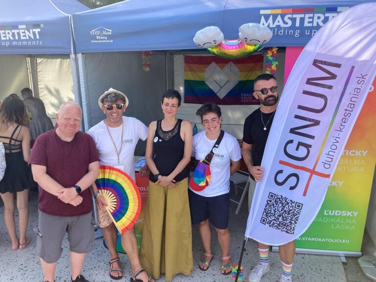 Spanish bishops reject therapy for homosexuals and are praised by LGBT group