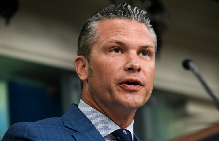 Hegseth chystá reorganizáciu velenia americkej armády