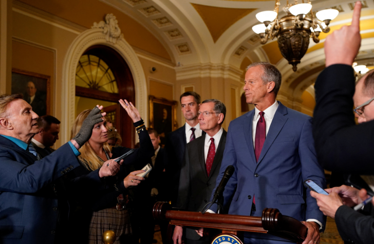 Senát USA opäť neschválil návrhy na ukončenie vládnej uzávery