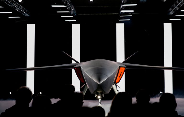 Spoločnosť Helsing predstavila nový bojový dron CA-1 Europa