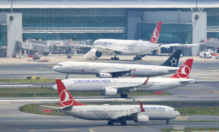 Türkische Fluggesellschaft bestellt 225 Boeings nach Treffen zwischen Trump und Erdogan