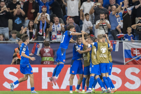 Slováci senzačne zdolali Nemecko 2:0. Skórovali Hancko a Strelec