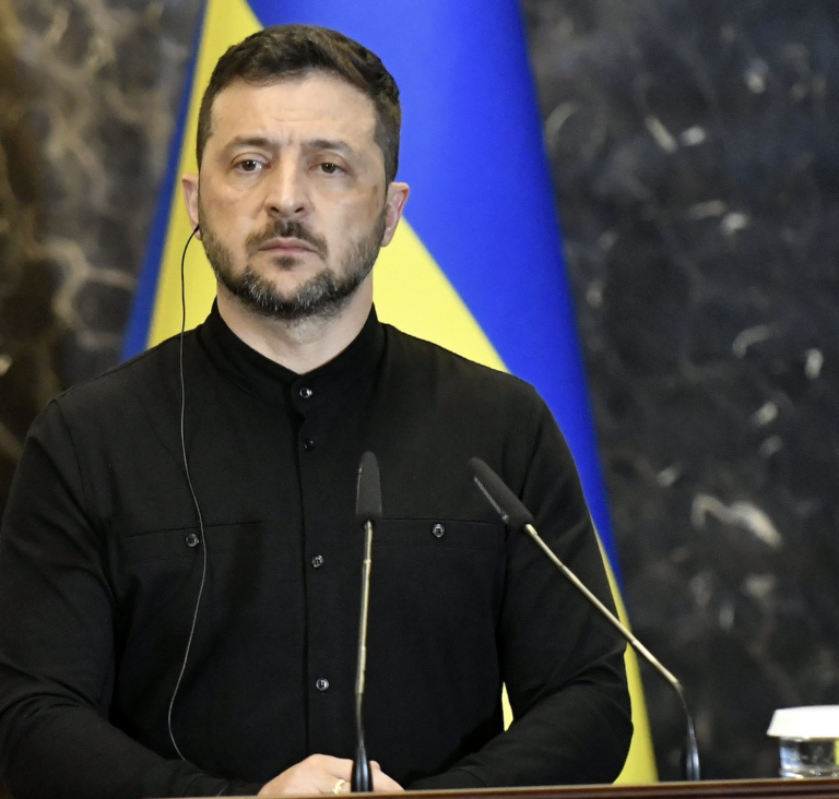 Zelenskyj núka Kelloggovi byt. Tvrdí, že počas jeho návštev Rusko neútočí