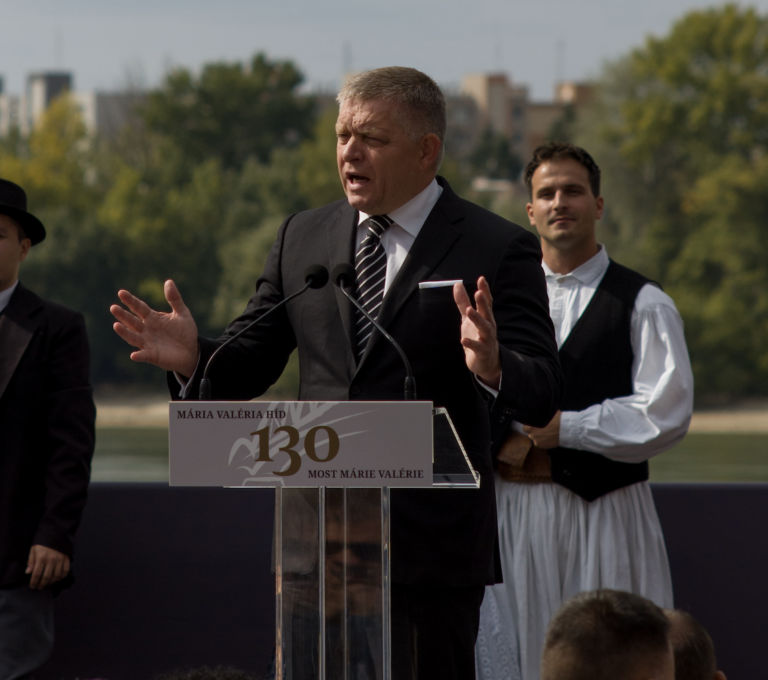 Fico a Orbán chcú silnejšiu V4. Skritizovali Brusel aj migráciu