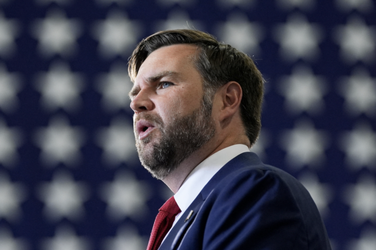 Vance: USA vykonajú skúšku jadrového arzenálu, aby zistili, či funguje