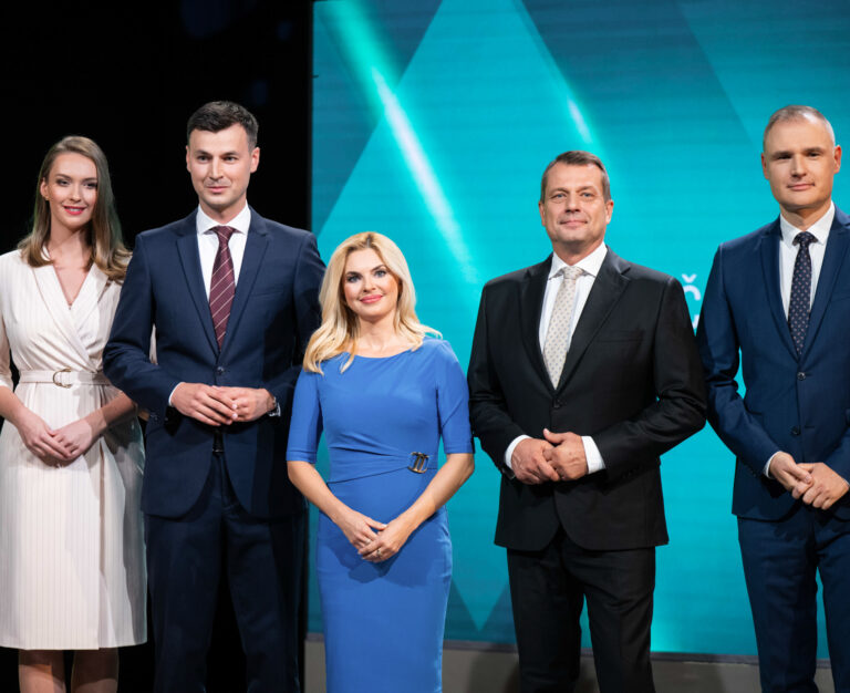 Nové moderátorské dvojice STVR. Foto: Jakub Kotian/TASR