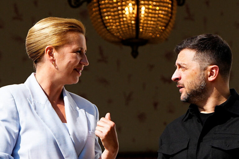 Frederiksenová: Nedovolím Orbánovi rozhodovať o osude Ukrajiny v EÚ