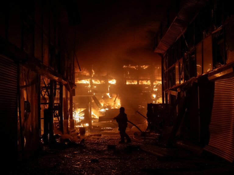 Rusko útočilo na plynárne a elektrárne, Ukrajina zrýchľuje dovoz plynu