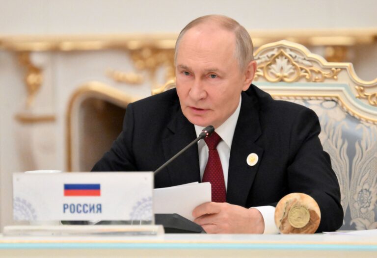 Russia is developing new strategic weapons, Putin said