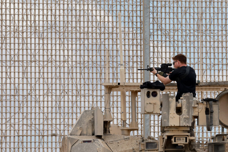 Israelischer Soldat. Foto: Ammar Awad/Reuters