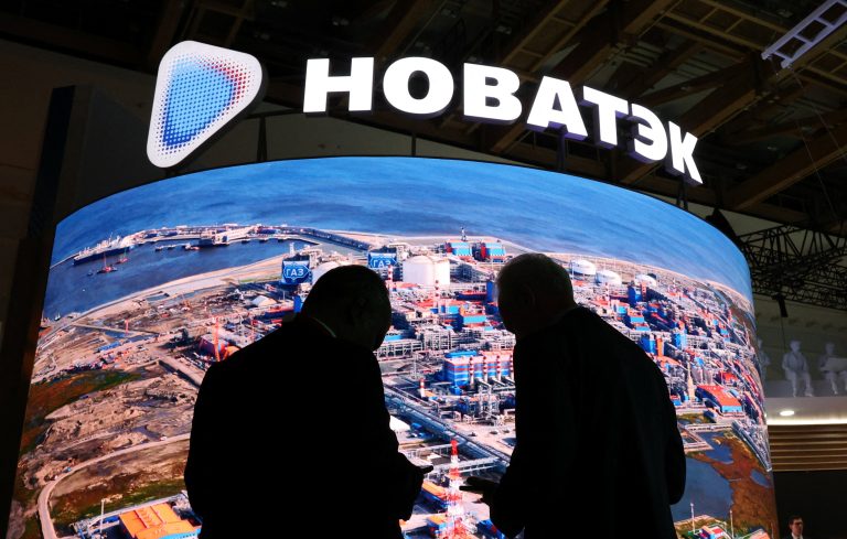 Novatek verkauft sanktioniertes Gas mit Rabatten von bis zu 40 Prozent an China