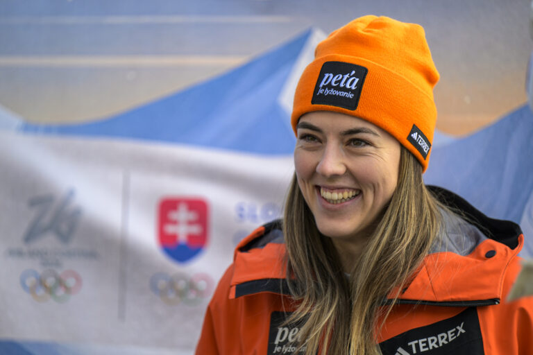 Vlhová hlási návrat na svahy pod novým trénerom Gemzom