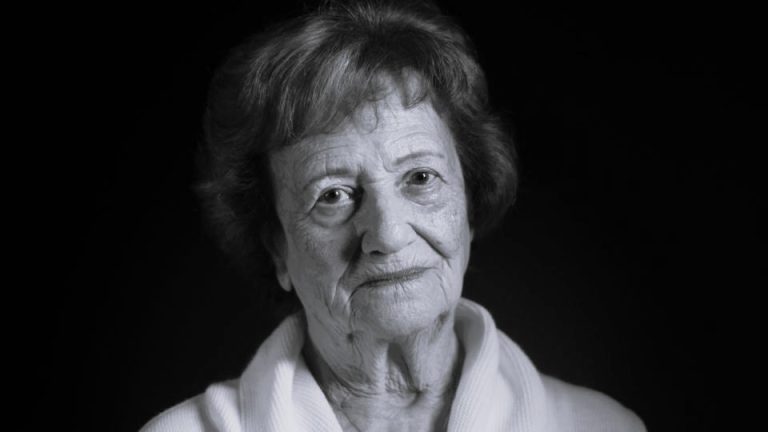 Zomrela Dita Krausová, pamätníčka holokaustu a predloha Knihovníčky z Auschwitzu