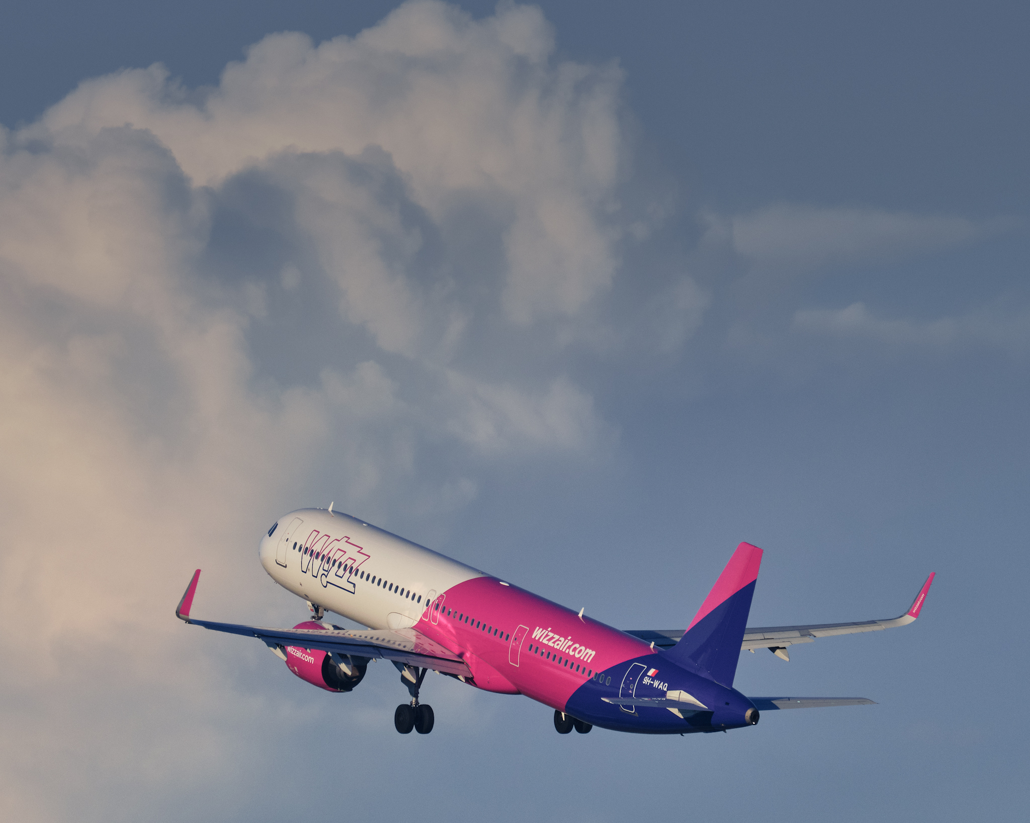 Wizz Air začína expanziu, bratislavské letisko zvýši počet pracovníkov